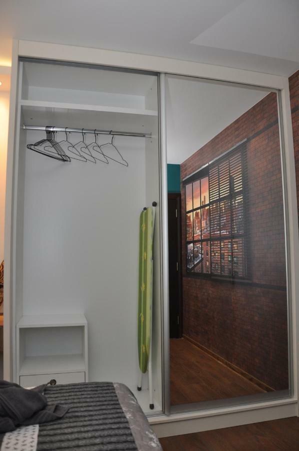 Lux Apartman Čačak Buitenkant foto
