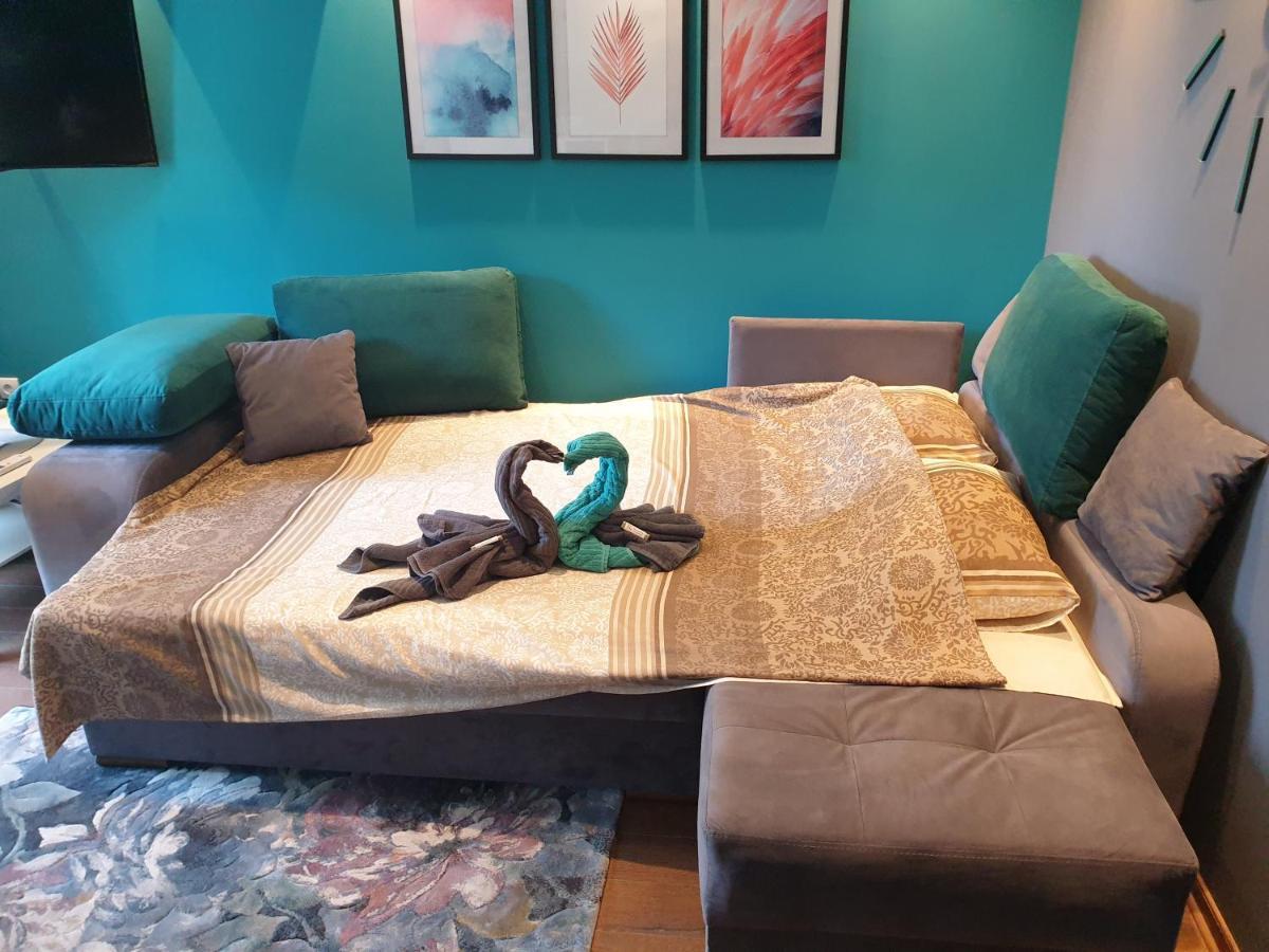 Lux Apartman Čačak Buitenkant foto